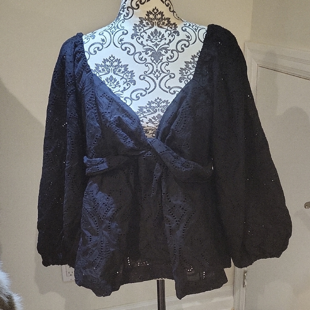 Banana Republic 100% Cotton Balloon Sleeve Peplum Blouse